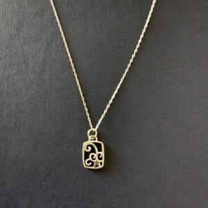 Elegant Silver Pendant Necklace